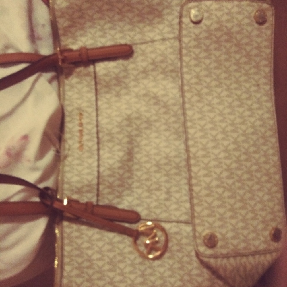 Micheal kor bag